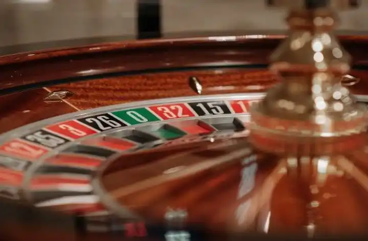 Spin the Wheel of Fortune: Discover Roulette at RichQueen Casino